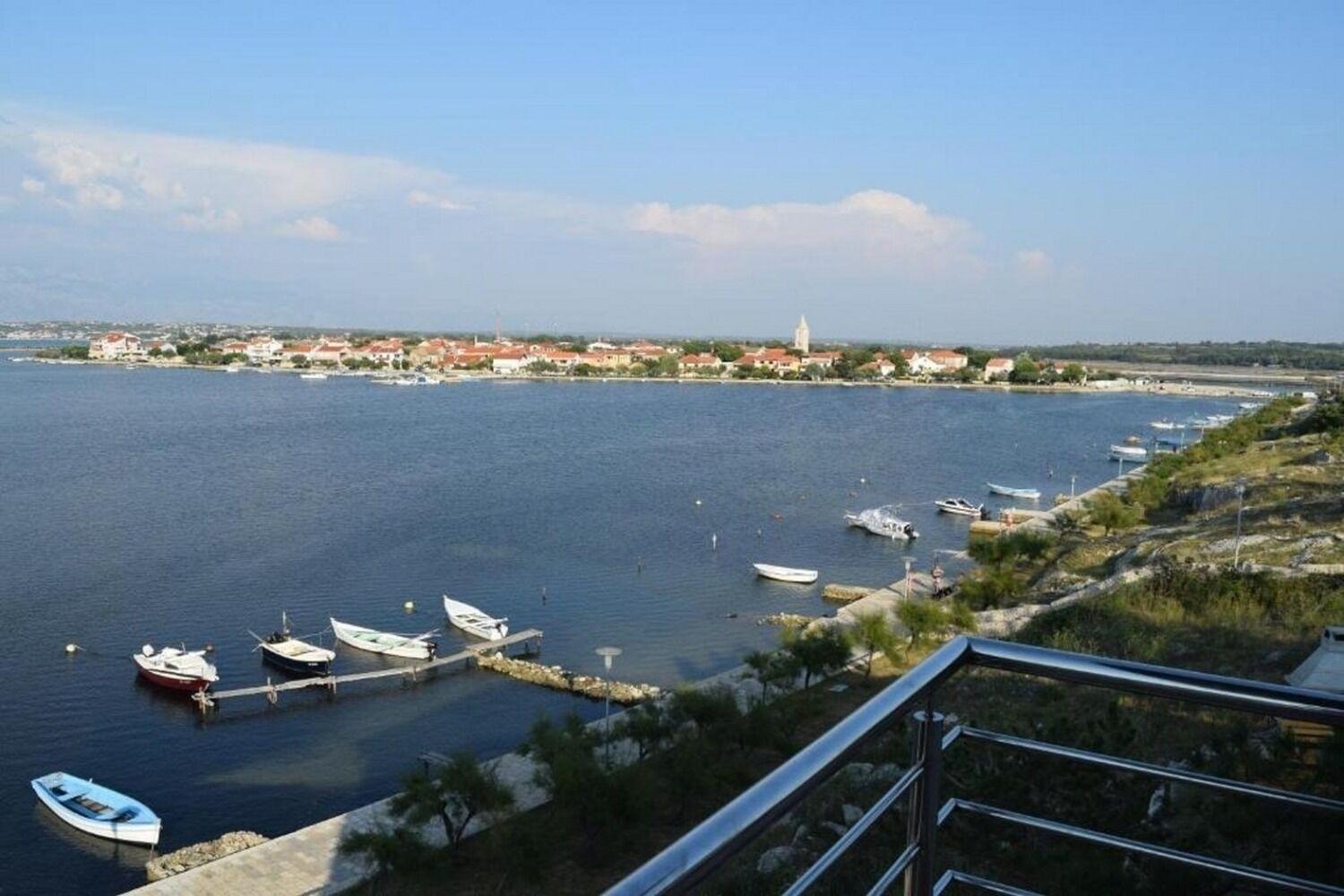 Apartments Ljilja Nin Buitenkant foto